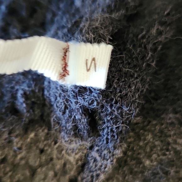 Cardigan/sweater by Willow & Clay - Picture 11 of 12